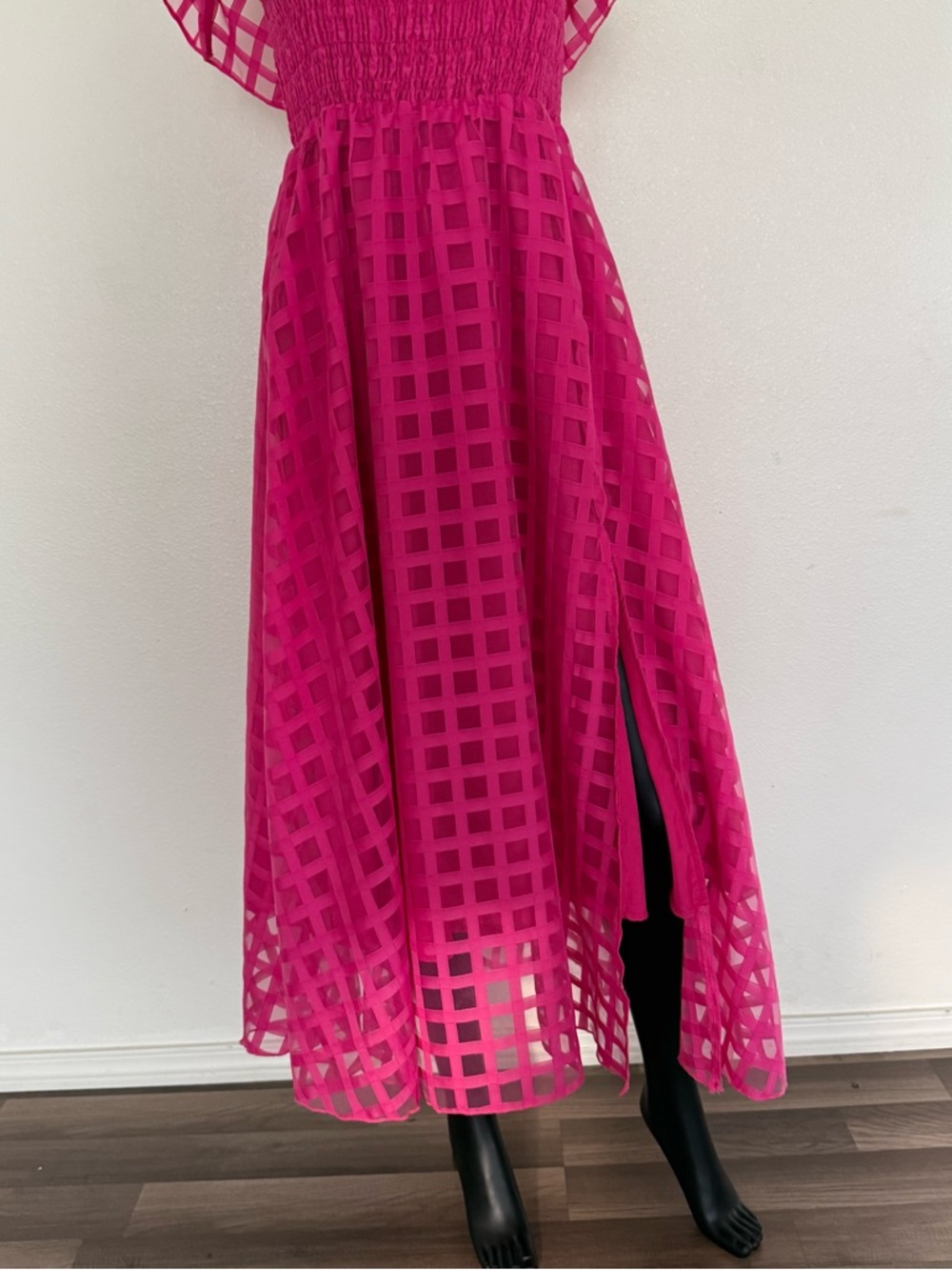 SHEIN Fuchsia Checkered Maxi Dress with Smocked Bodice - Picture 4 of 13